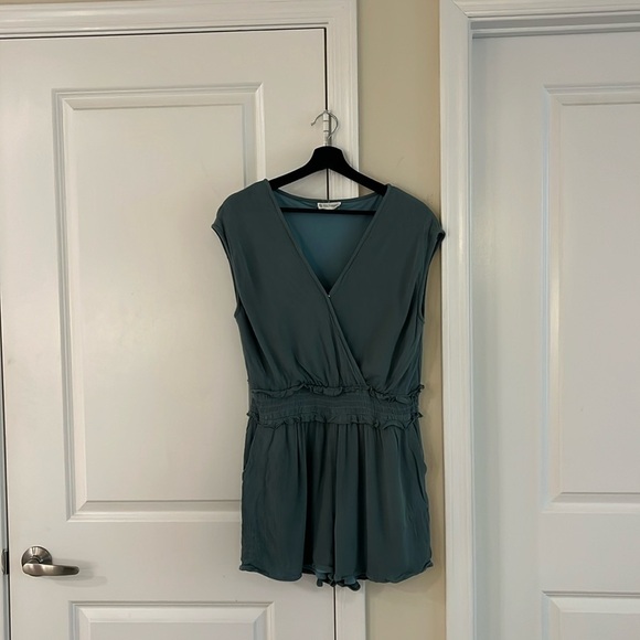 🌱 Vintage Sage Green Romper with pockets  , Size: L Circa 2008 - Picture 9 of 17